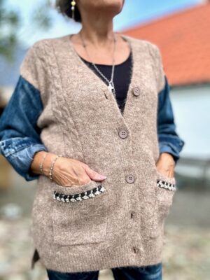 Cardigan med denimærmer