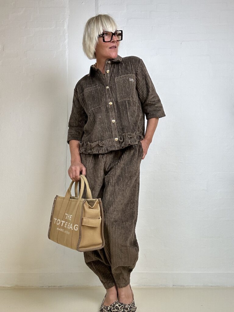 2510901_-_Taupe_-_Extra_3[1]