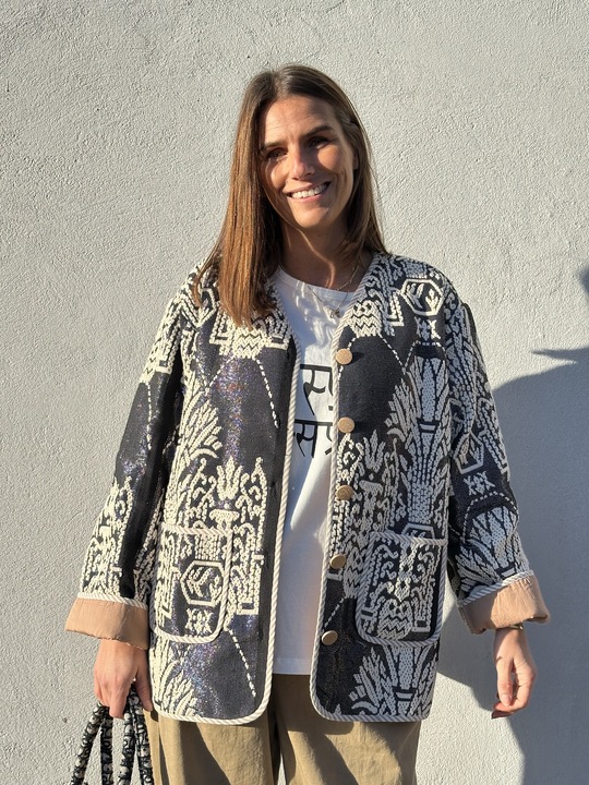 2601500_-_Black_-_Extra_1[1]