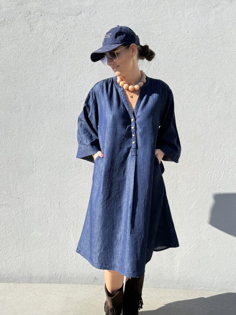 2601707_-_Blue_-_Extra_1[1]