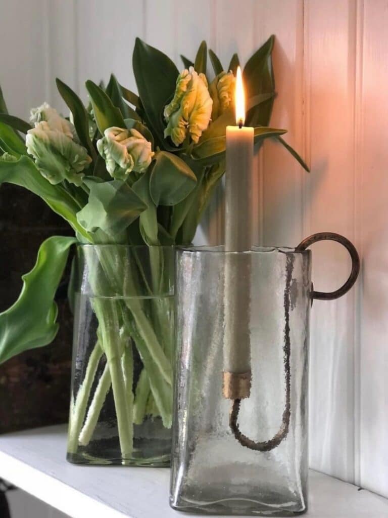Eldgarden-vase-med-lyseholder