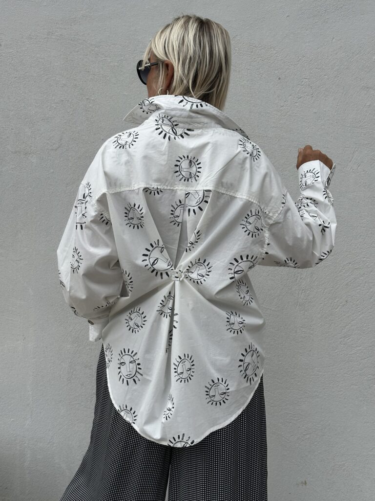 2601721 - White - Extra 1