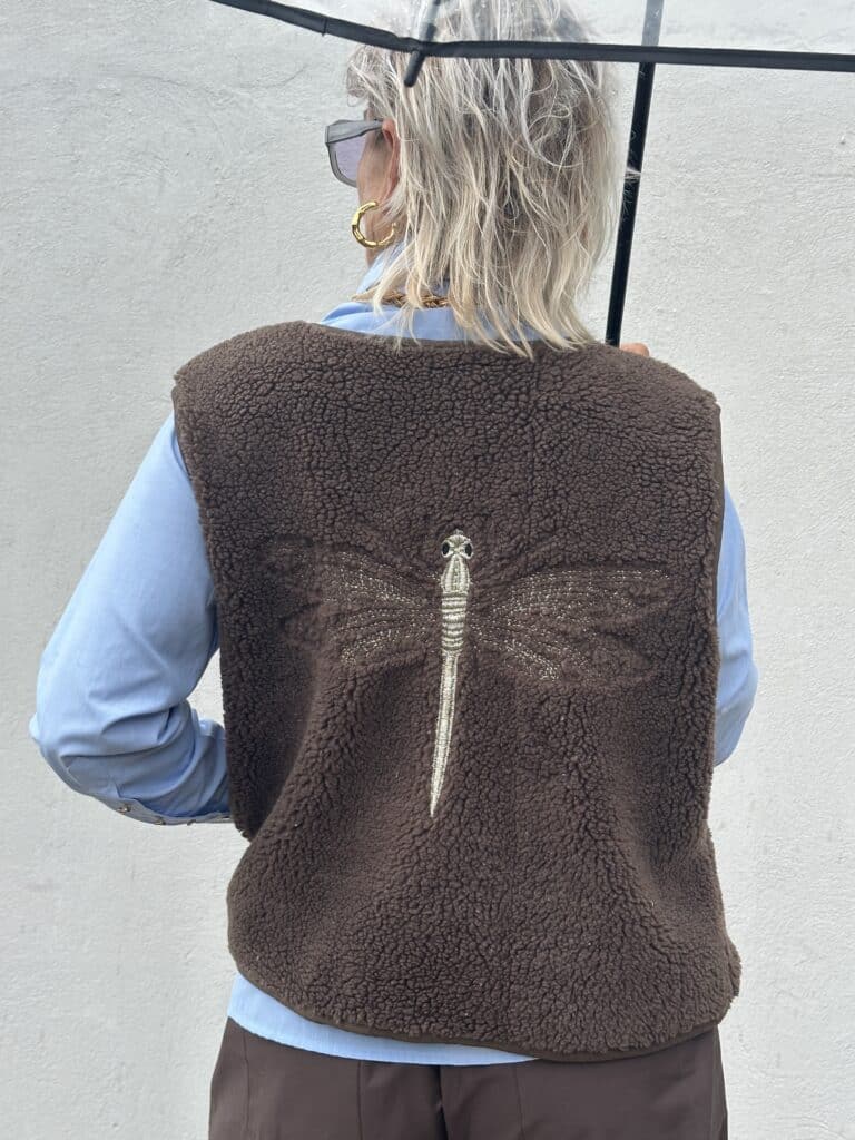 2607362 - Dusty Brown - Extra 1